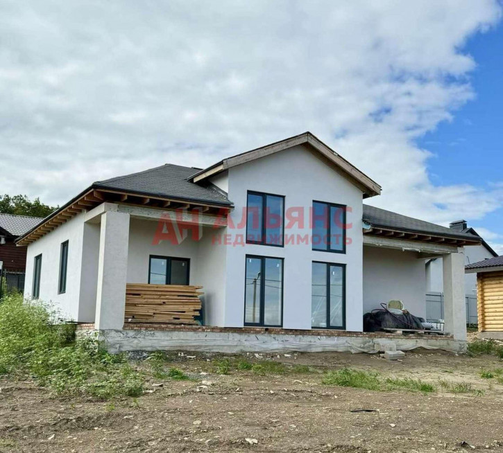 Коттедж/дом Красноярская улица, 25 Коттедж/дом Красноярская улица, 25