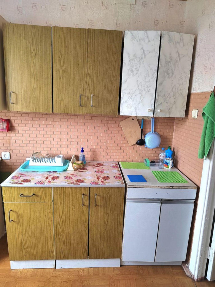 Комната рощинская, 27