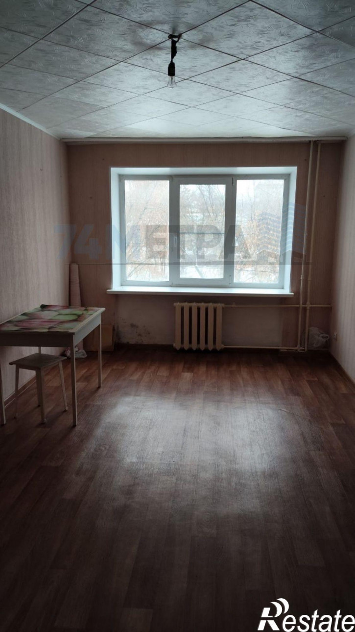 Комната Верхнеуральская ул, 12