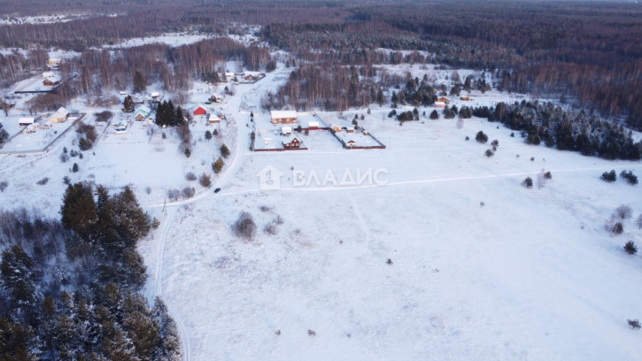 Земельный участок