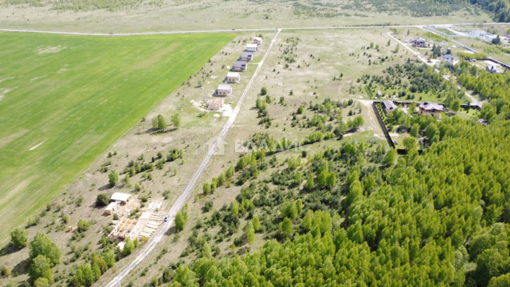 Земельный участок