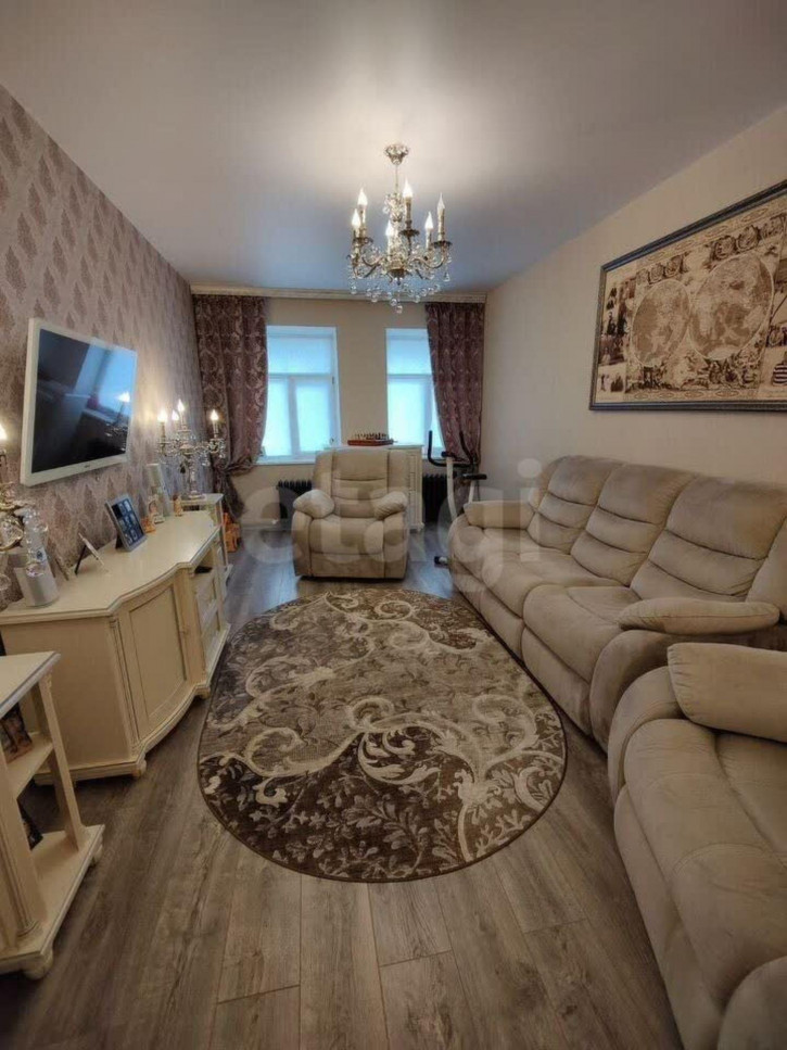 4-комн квартира Комсомольская улица, 7