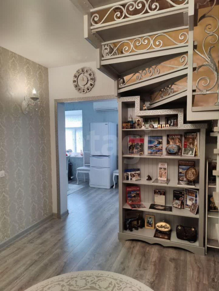 4-комн квартира Комсомольская улица, 7