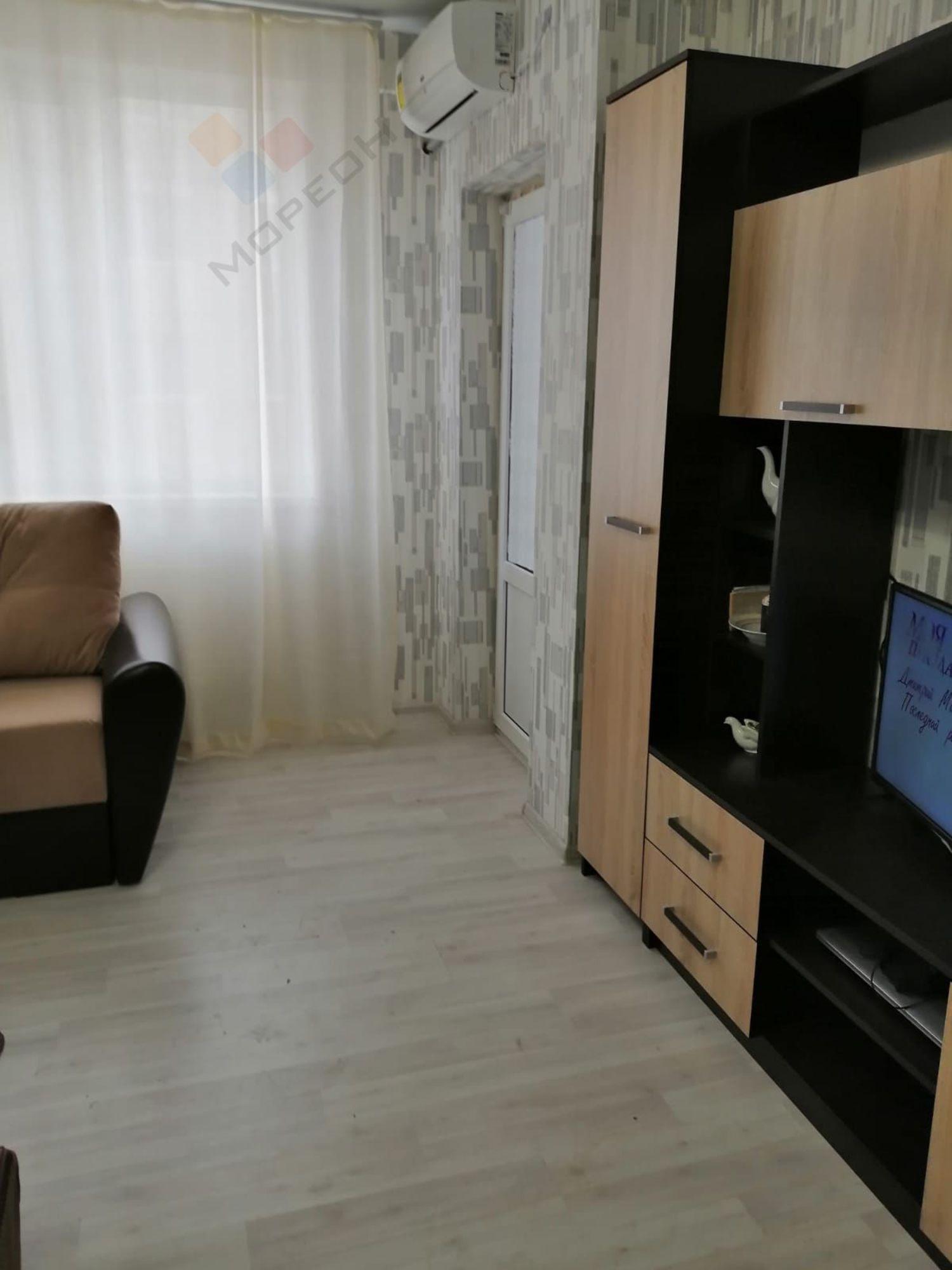 Купить квартиру за 4 635 000 рублей на Сергея Есенина ул, 104