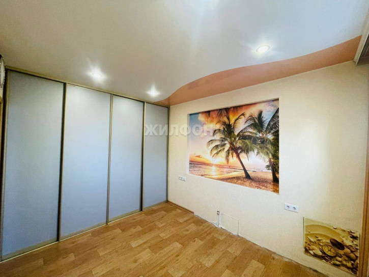 Коттедж/дом Октябрьская улица Коттедж/дом Октябрьская улица