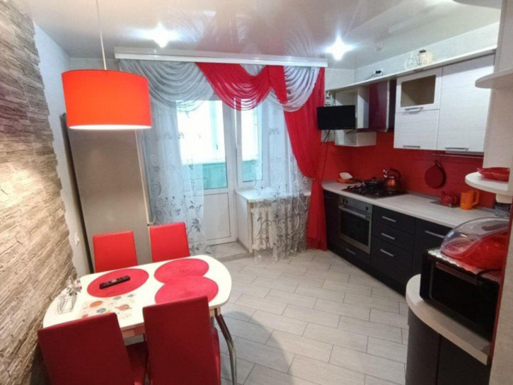 2-комн квартира Строителей пр-кт, 15Д