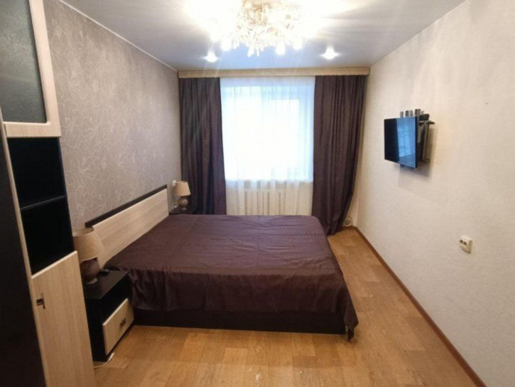 2-комн квартира Строителей пр-кт, 15Д