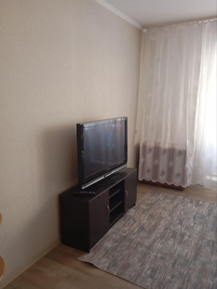 4-комн квартира улица Молокова, 29