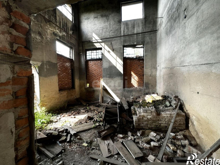 Склад Медынский район, деревня Заречная, 1