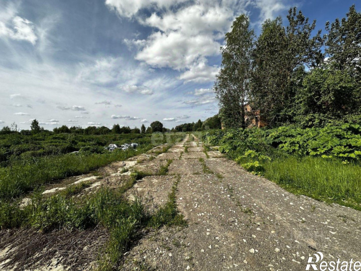 Склад Медынский район, деревня Заречная, 1