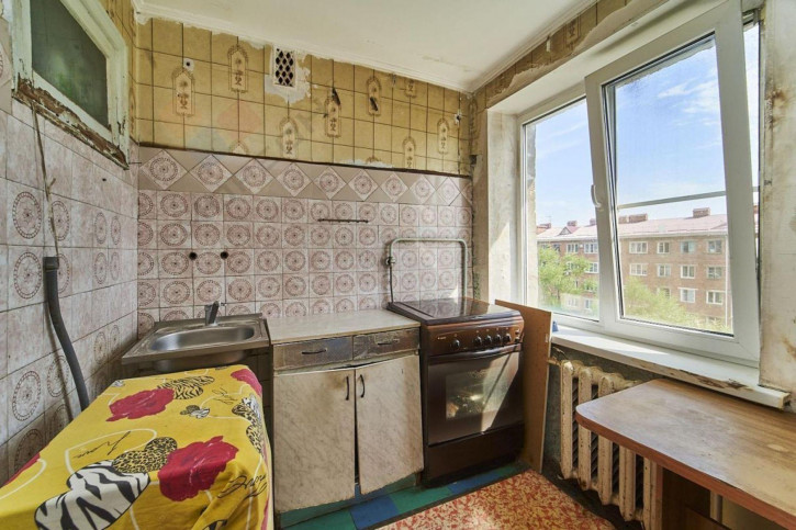 3-комн квартира Седина ул, 49