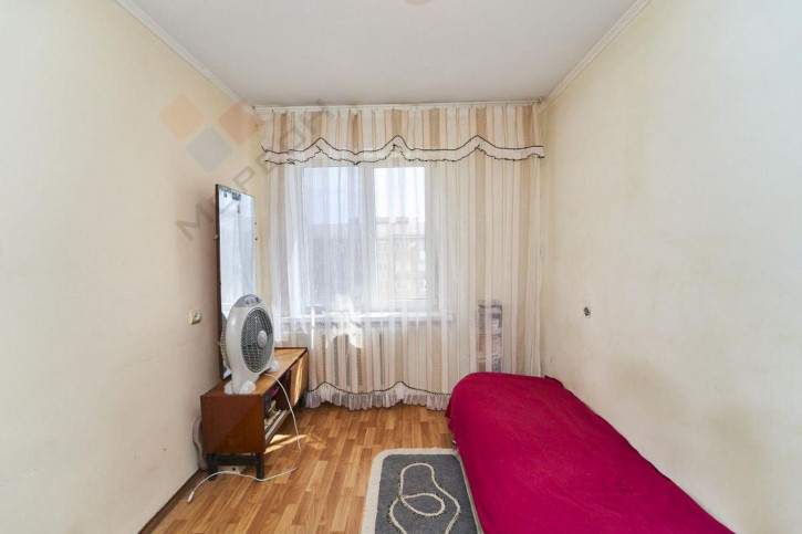 3-комн квартира Седина ул, 49