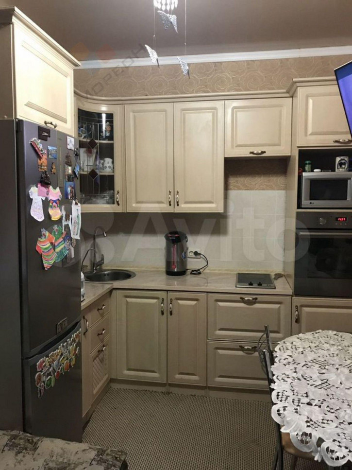 2-комн квартира Сергея Есенина ул, 84