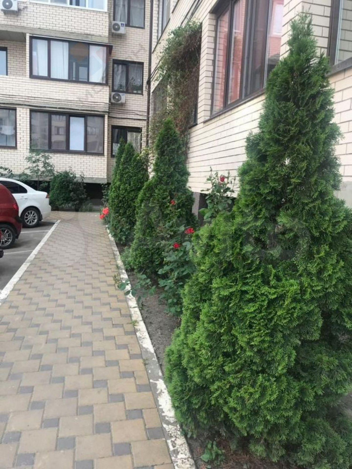 2-комн квартира Сергея Есенина ул, 84