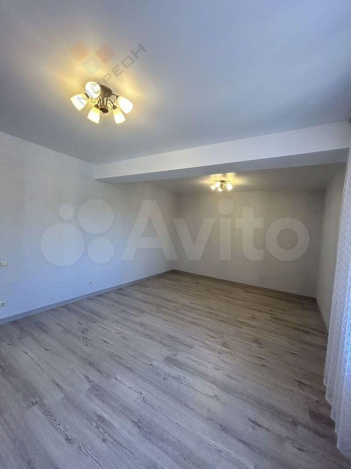 3-комн квартира Комсомольская ул, 37