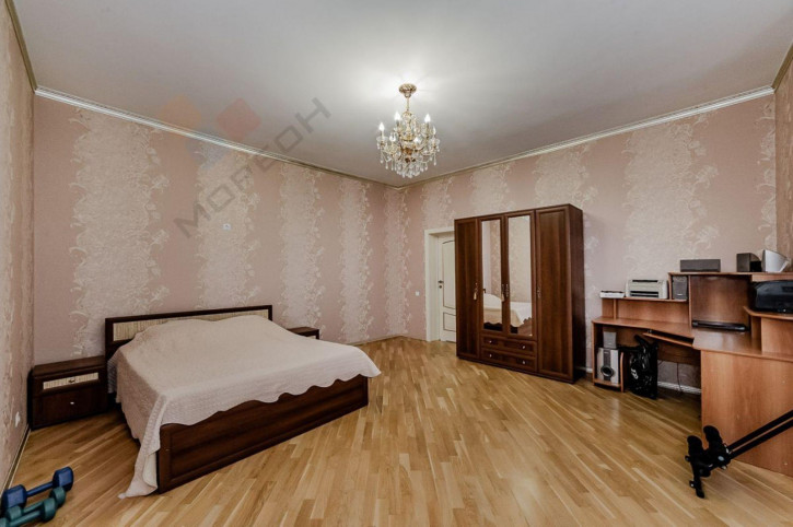 Коттедж/дом Есаульская ул, 45 Коттедж/дом Есаульская ул, 45