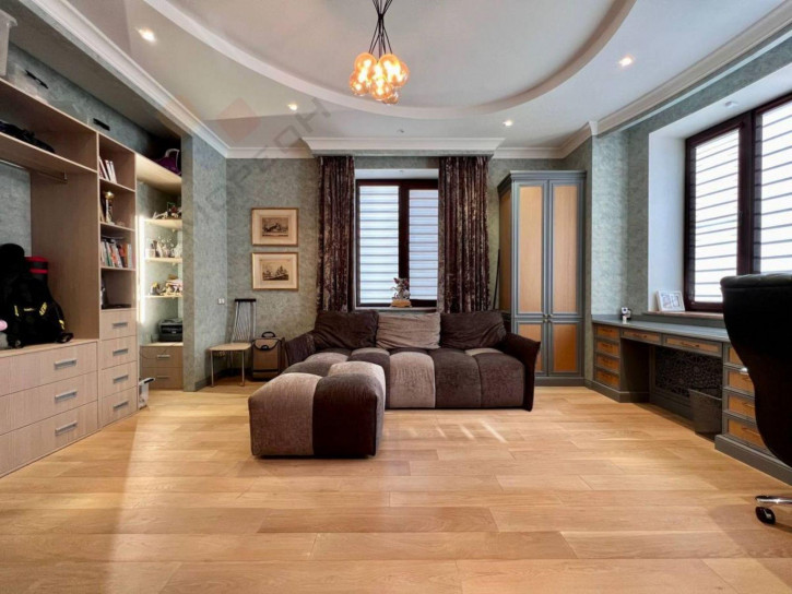 Коттедж/дом Архитектора Петина ул, 21