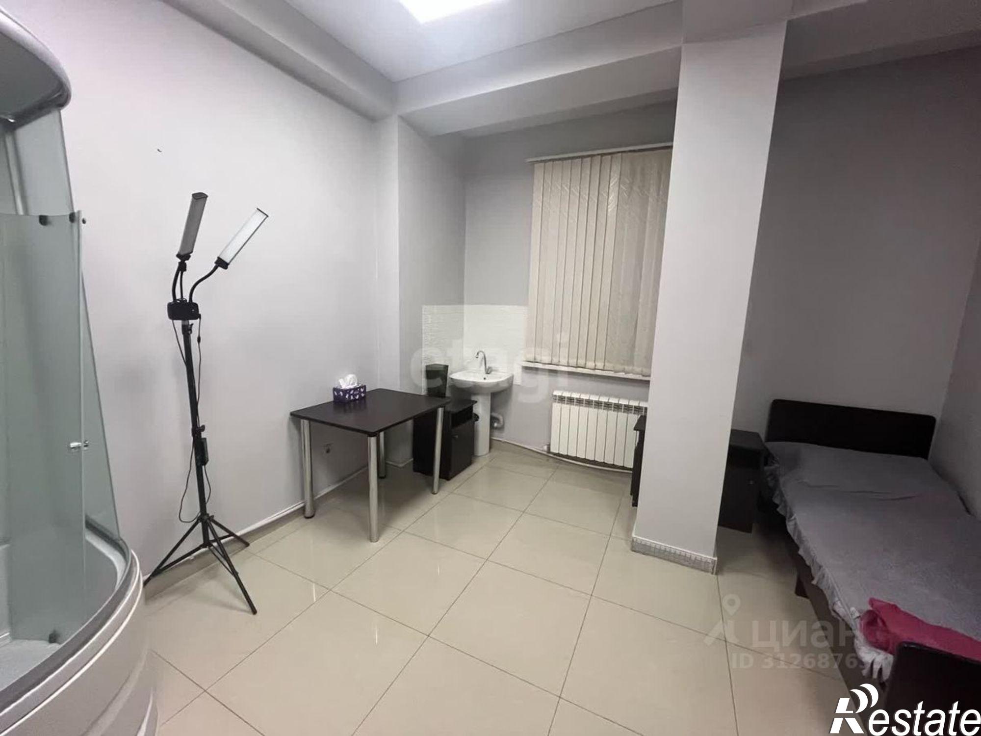 Купить офис, помещение под офис за 14 500 000 рублей на проспект Али-Гаджи Акушинского, 94Р