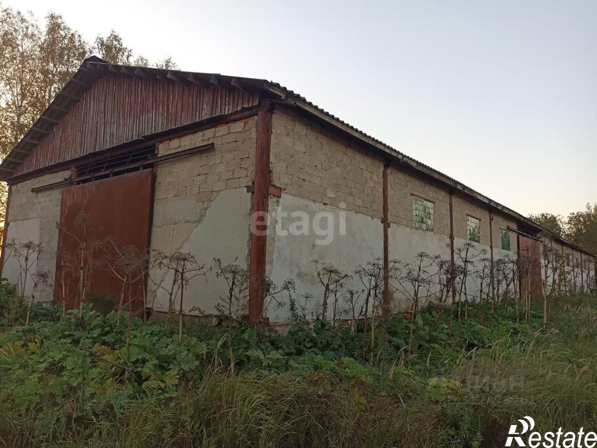 Купить складское помещение за 30 002 700 рублей на ул Центральная, 3/2