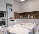 3-комн, 81кв м, этаж 3/16 Очаковская улица, 39