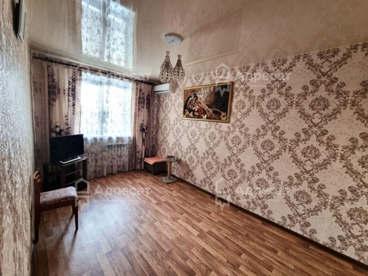 3-комн квартира пр-кт. Героев Сталинграда,  д.48
