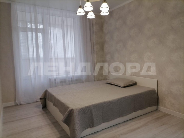 3-комн квартира Очаковская улица, 39