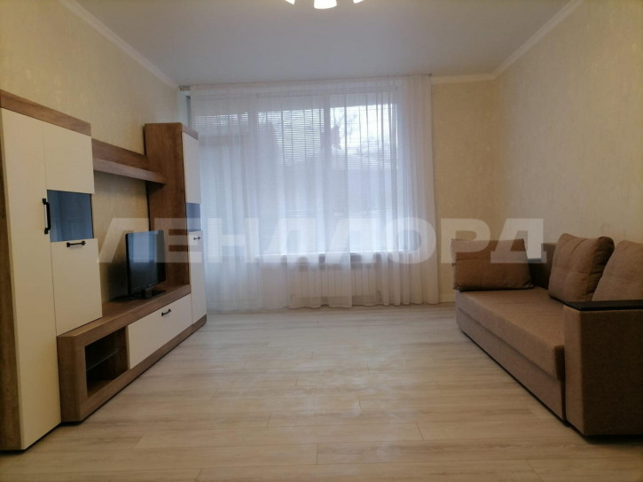 3-комн квартира Очаковская улица, 39