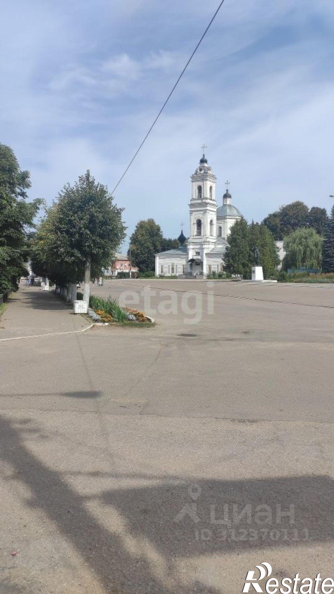 Купить торговое помещение за 28 979 100 рублей на ул Ленина, 4