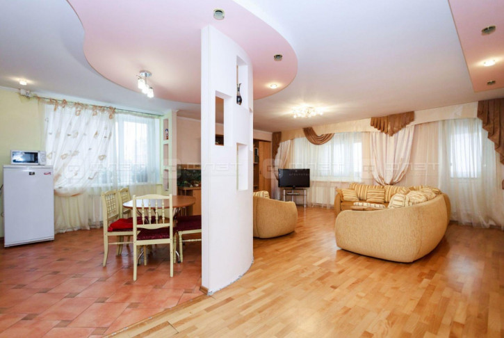 3-комн квартира ул. Гвардейская, дом 16б