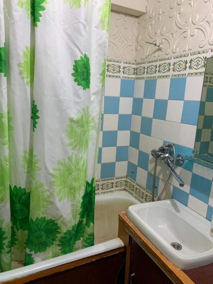 3-комн квартира улица Чехова, 4