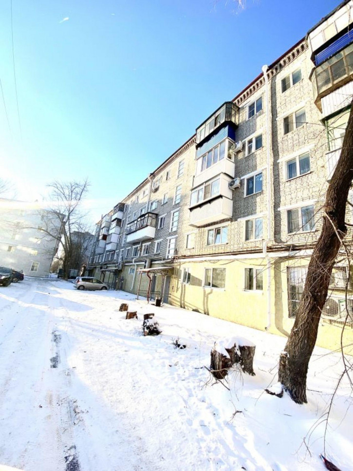 3-комн квартира Дзержинского улица, 52