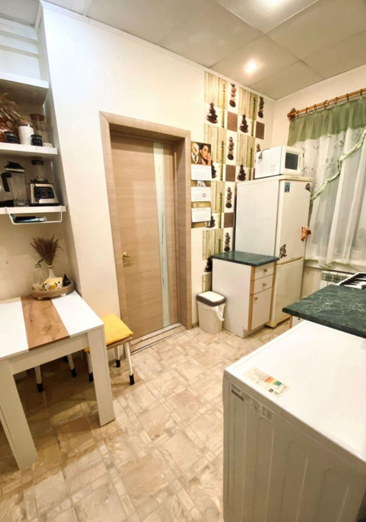 2-комн квартира Ленина ул, 130 2-комн квартира Ленина ул, 130
