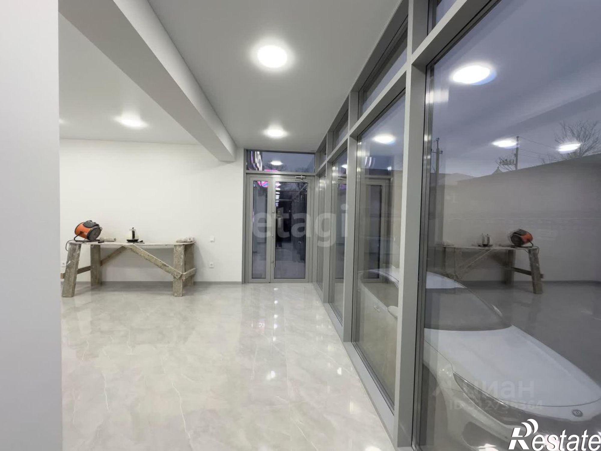 Сдать офис, помещение под офис за 60 004 рублей на Вузовское Озеро, 13