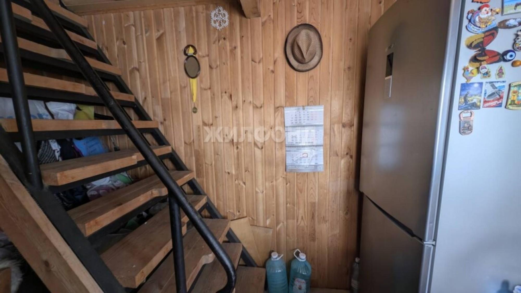 Купить дачу, дом, коттедж за 2 100 000 рублей на Бердск