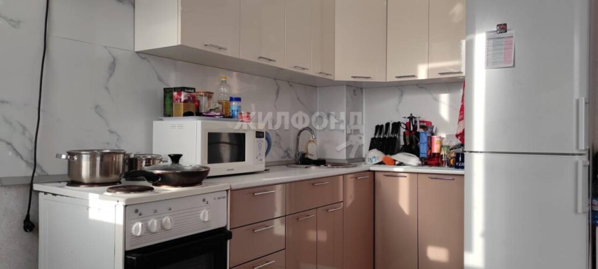 Купить квартиру за 3 990 000 рублей на Кутузова, 2/1
