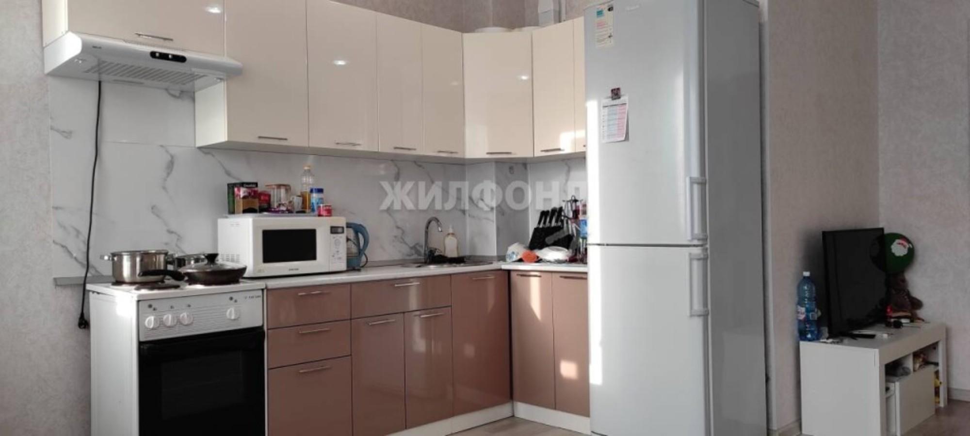 Купить квартиру за 3 990 000 рублей на Кутузова, 2/1
