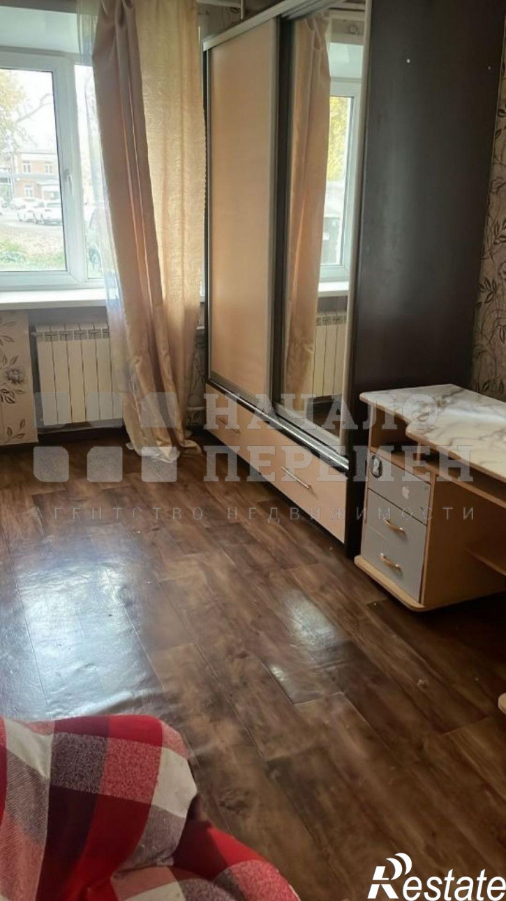 2-комн квартира Ползунова, 4