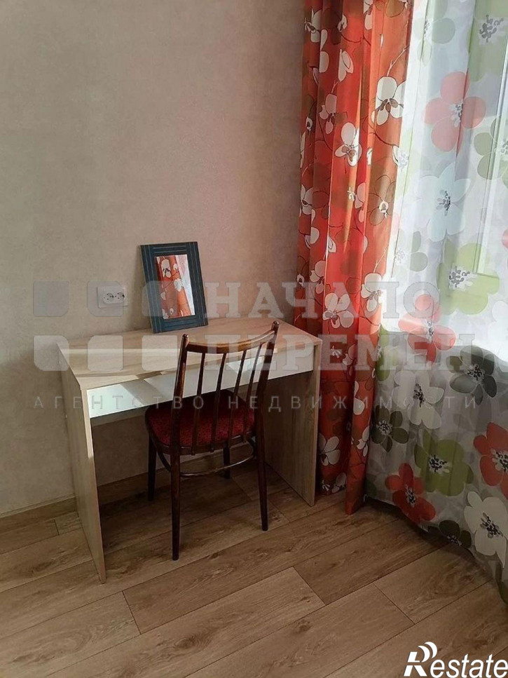 2-комн квартира пр-т Дзержинского, 35