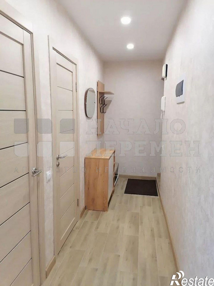 2-комн квартира пр-т Дзержинского, 35