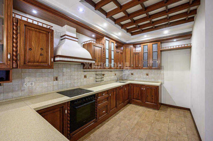6-комн квартира Советская улица, д.19 6-комн квартира Советская улица, д.19