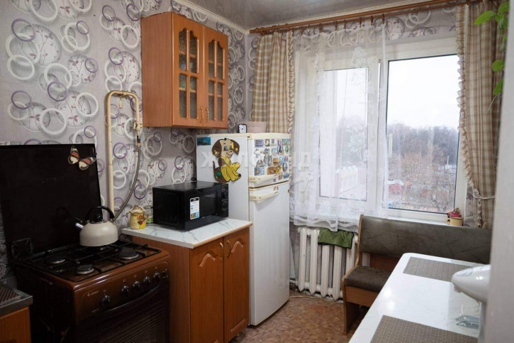 3-комн квартира Севская улица, д.19