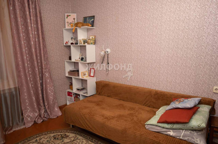 3-комн квартира Севская улица, д.19