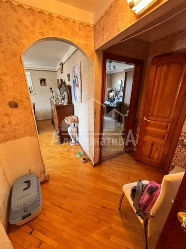 2-комн квартира Островского ул.