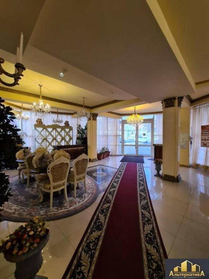 Помещение свободного назначения Калинина ул.