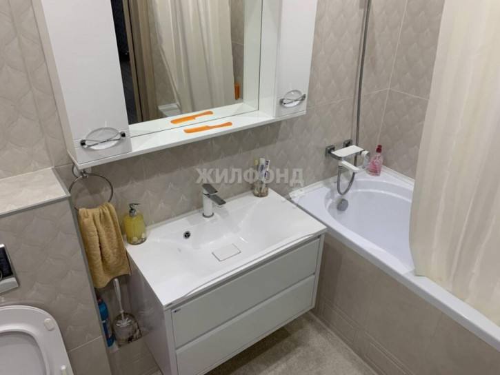 3-комн квартира Писарева, 80/1