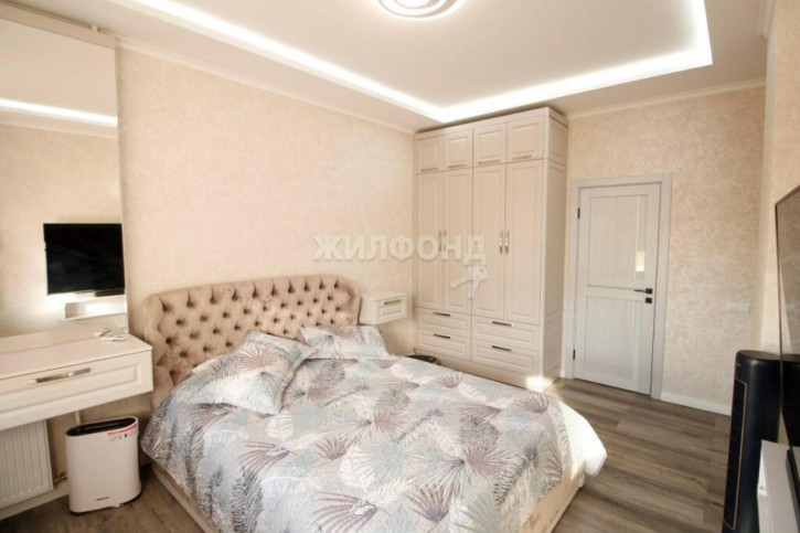 4-комн квартира 2-я Обская, 71/1 4-комн квартира 2-я Обская, 71/1