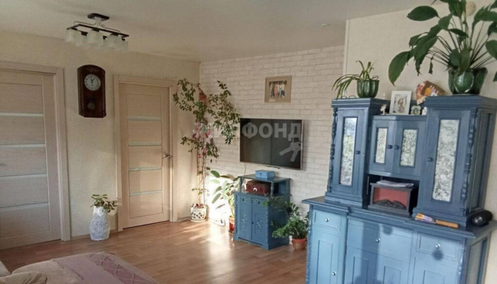 3-комн квартира ЖКО Аэропорта, 17