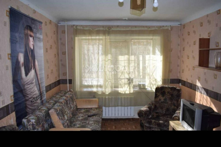 1-комн квартира Космическая, 12