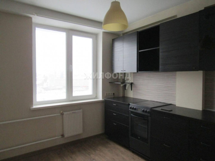 2-комн квартира Сибиряков-Гвардейцев, 44/7