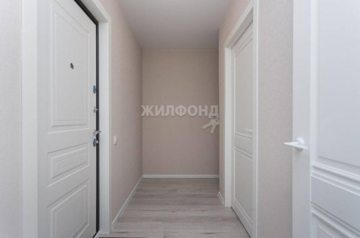 2-комн квартира Железнодорожная, 8